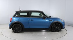 2022 (22) MINI HATCHBACK 1.5 Cooper Classic 3dr 5197554