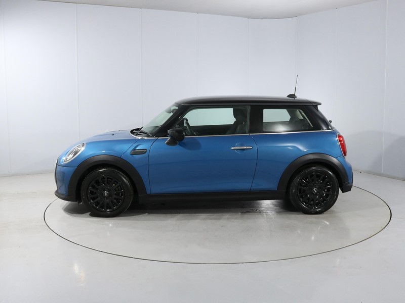 2022 (22) MINI HATCHBACK 1.5 Cooper Classic 3dr 5197592