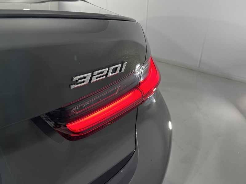 2026 (26) BMW 3 SERIES 320i M Sport 4dr Step Auto 5493244