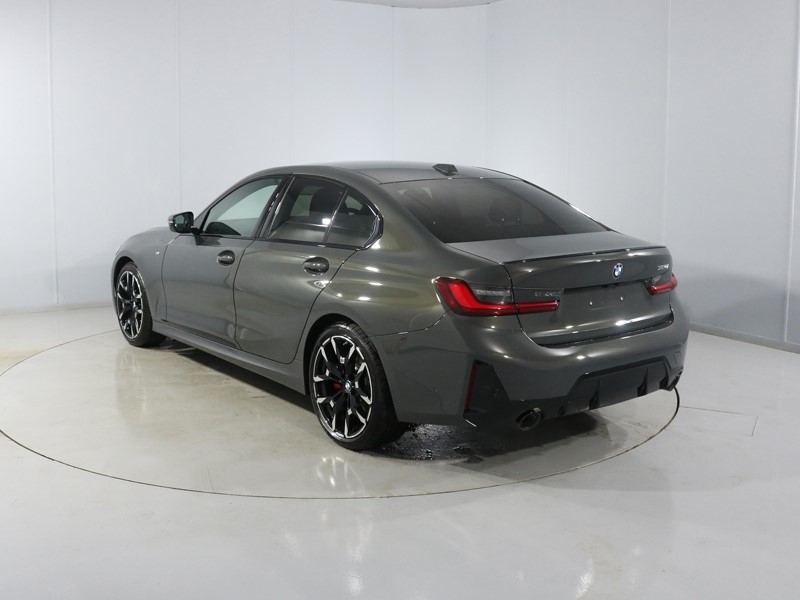 2026 (26) BMW 3 SERIES 320i M Sport 4dr Step Auto 5493199