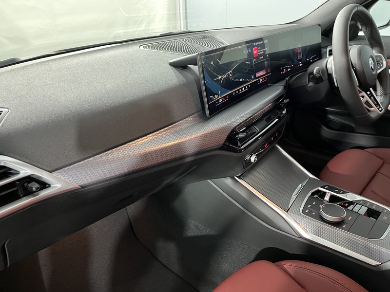 2026 (26) BMW 3 SERIES 320i M Sport 4dr Step Auto 5493204