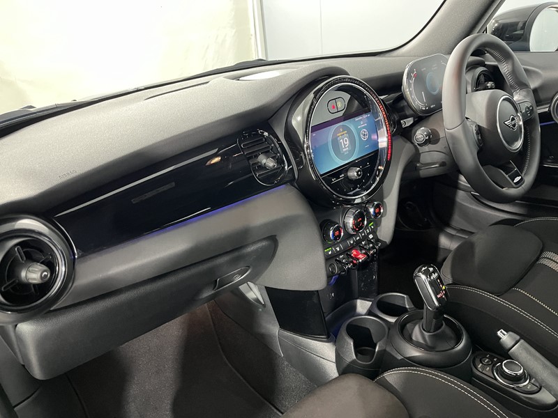 2024 (24) MINI CONVERTIBLE 2.0 Cooper S Sport Premium 2dr Auto 5201721