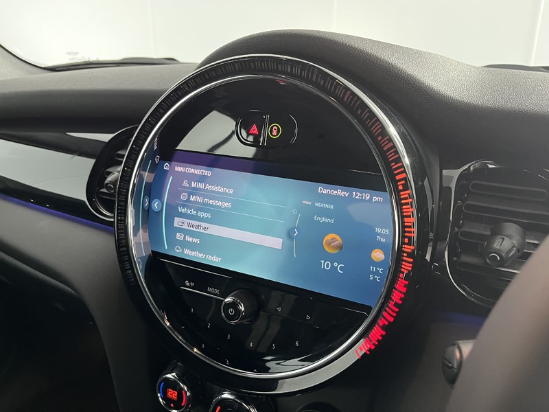 2024 (24) MINI CONVERTIBLE 2.0 Cooper S Sport Premium 2dr Auto 5201741