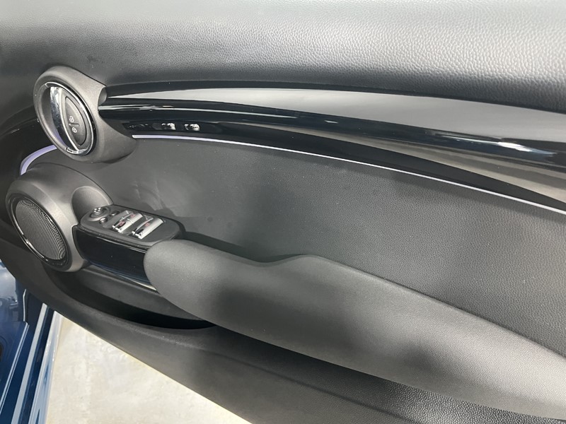 2024 (24) MINI CONVERTIBLE 2.0 Cooper S Sport Premium 2dr Auto 5201733