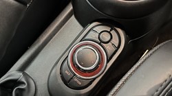 2022 (22) MINI HATCHBACK 1.5 Cooper Exclusive 5dr Auto 5187897