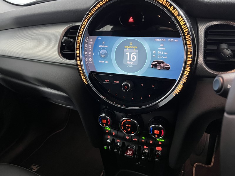 2022 (22) MINI HATCHBACK 1.5 Cooper Exclusive 5dr Auto 5187874