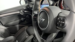 2022 (22) MINI HATCHBACK 1.5 Cooper Exclusive 5dr Auto 5187887