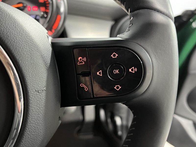 2022 (22) MINI HATCHBACK 1.5 Cooper Exclusive 5dr Auto 5187889