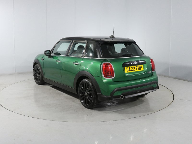 2022 (22) MINI HATCHBACK 1.5 Cooper Exclusive 5dr Auto 5187868