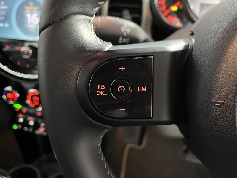 2022 (22) MINI HATCHBACK 1.5 Cooper Exclusive 5dr Auto 5187888