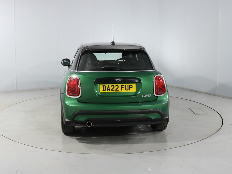 2022 (22) MINI HATCHBACK 1.5 Cooper Exclusive 5dr Auto 5187881
