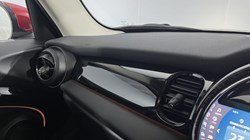 2022 (72) MINI HATCHBACK 1.5 One Classic 5dr 5213351