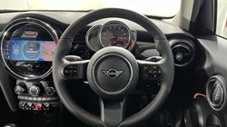 2022 (72) MINI HATCHBACK 1.5 One Classic 5dr 5213331