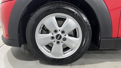 2022 (72) MINI HATCHBACK 1.5 One Classic 5dr 5213340