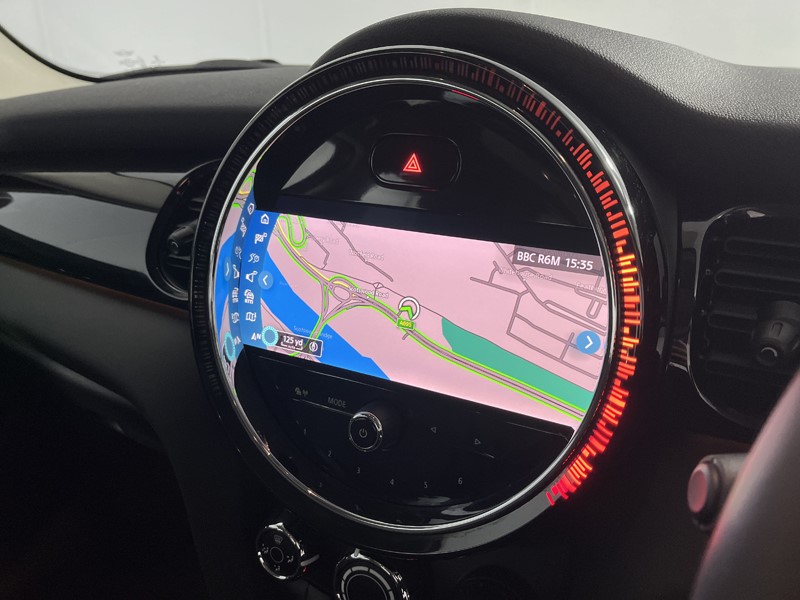 2022 (72) MINI HATCHBACK 1.5 One Classic 5dr 5213343