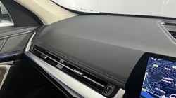 2023 (23) BMW X1 sDrive 20i MHT xLine 5dr Step Auto 5197487