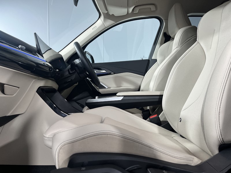 2023 (23) BMW X1 sDrive 20i MHT xLine 5dr Step Auto 5197496