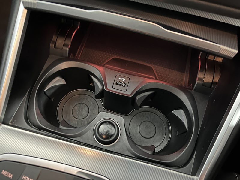 2022 (22) BMW 3 SERIES 320i xDrive M Sport 4dr Step Auto 5180318