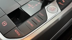 2022 (22) BMW 3 SERIES 320i xDrive M Sport 4dr Step Auto 5180320