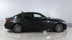 2022 (22) BMW 3 SERIES 320i xDrive M Sport 4dr Step Auto 5180289