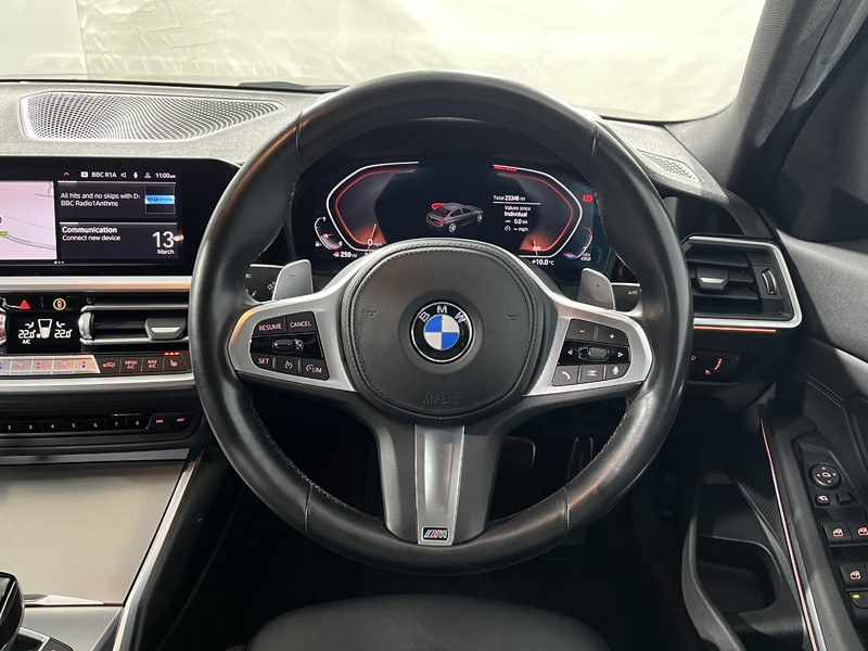 2022 (22) BMW 3 SERIES 320i xDrive M Sport 4dr Step Auto 5180291