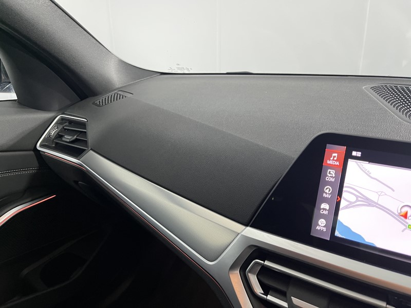 2022 (22) BMW 3 SERIES 320i xDrive M Sport 4dr Step Auto 5180312