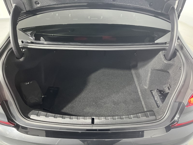 2022 (22) BMW 3 SERIES 320i xDrive M Sport 4dr Step Auto 5180299