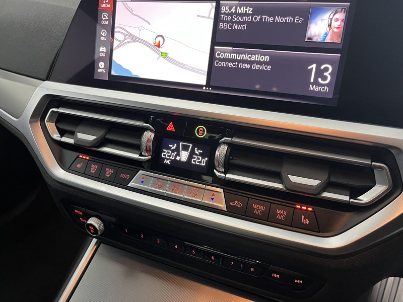 2022 (22) BMW 3 SERIES 320i xDrive M Sport 4dr Step Auto 5180317