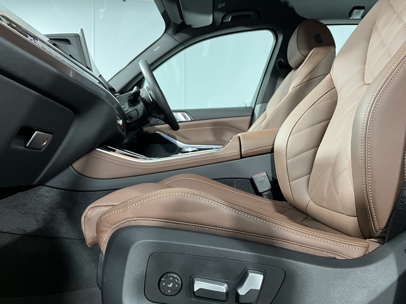 2025 (75) BMW X5 xDrive50e M Sport 5dr Auto 5214002