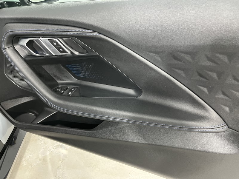 2023 (73) BMW 2 SERIES 220i M Sport 2dr Step Auto 5187723