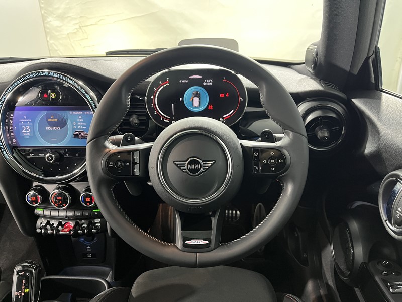 2023 (23) MINI HATCHBACK 2.0 John Cooper Works Premium Plus 3dr Auto 5213243