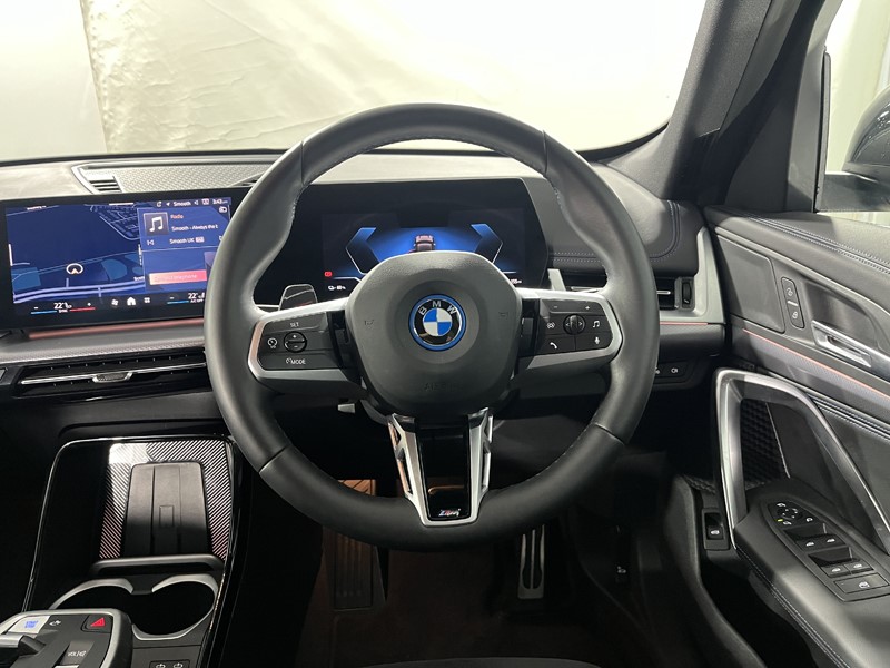 2025 (25) BMW iX1 150kW eDrive20 M Sport 65kWh 5dr Auto 5164507