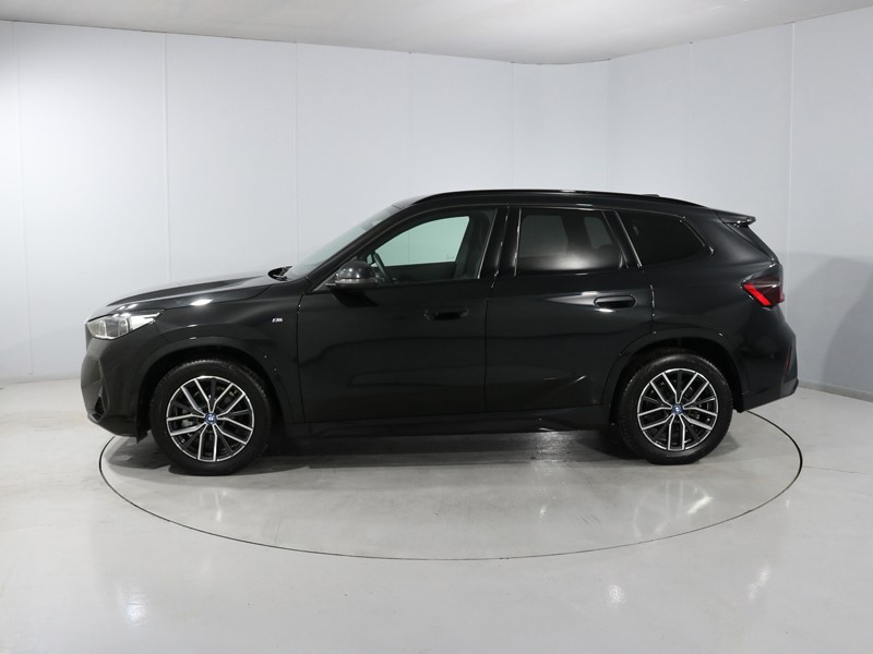 2025 (25) BMW iX1 150kW eDrive20 M Sport 65kWh 5dr Auto 5164547