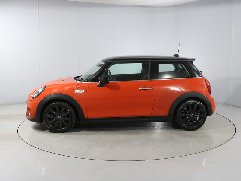 2020 (20) MINI HATCHBACK 2.0 Cooper S Classic II 3dr 5213326