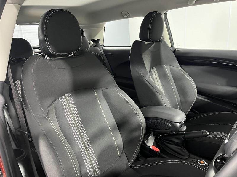 2020 (20) MINI HATCHBACK 2.0 Cooper S Classic II 3dr 5213297