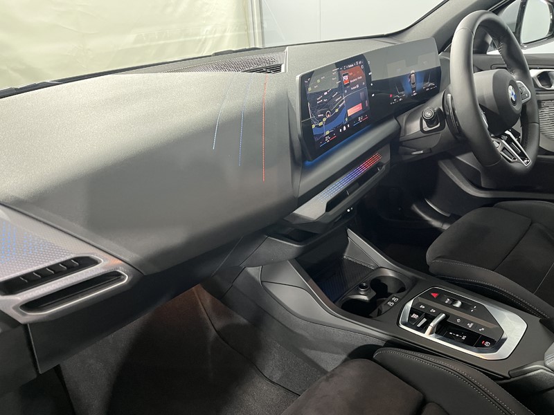 2025 (75) BMW 1 SERIES 120 M Sport 5dr Step Auto 5213607