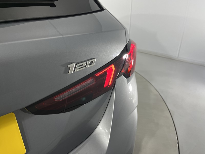 2025 (75) BMW 1 SERIES 120 M Sport 5dr Step Auto 5213643