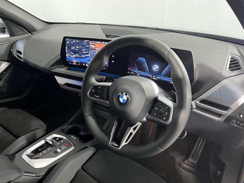 2025 (75) BMW 1 SERIES 120 M Sport 5dr Step Auto 5213606