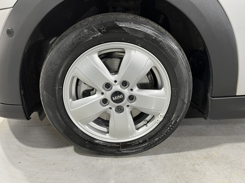 2023 (23) MINI HATCHBACK 1.5 Cooper Classic 3dr Auto 5263426