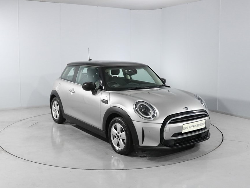 2023 (23) MINI HATCHBACK 1.5 Cooper Classic 3dr Auto