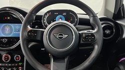 2023 (23) MINI HATCHBACK 1.5 Cooper Classic 3dr Auto 5263417