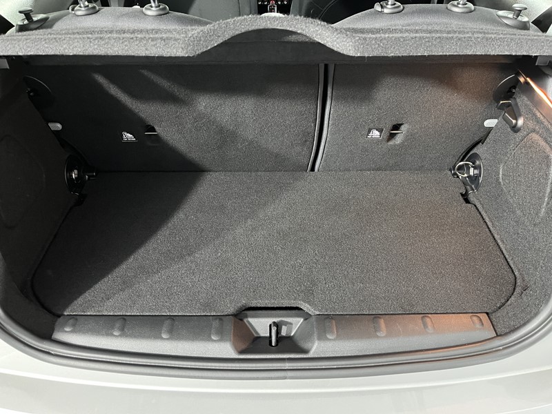 2023 (23) MINI HATCHBACK 1.5 Cooper Classic 3dr Auto 5263425