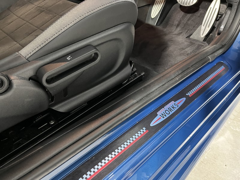 2023 (23) MINI CONVERTIBLE 1.5 Cooper Sport Premium 2dr Auto 5213480