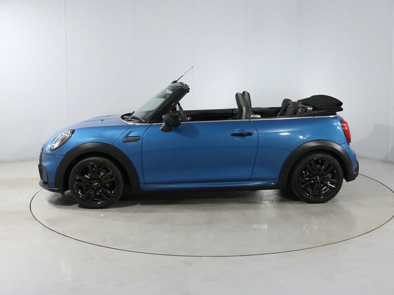 2023 (23) MINI CONVERTIBLE 1.5 Cooper Sport Premium 2dr Auto 5213505