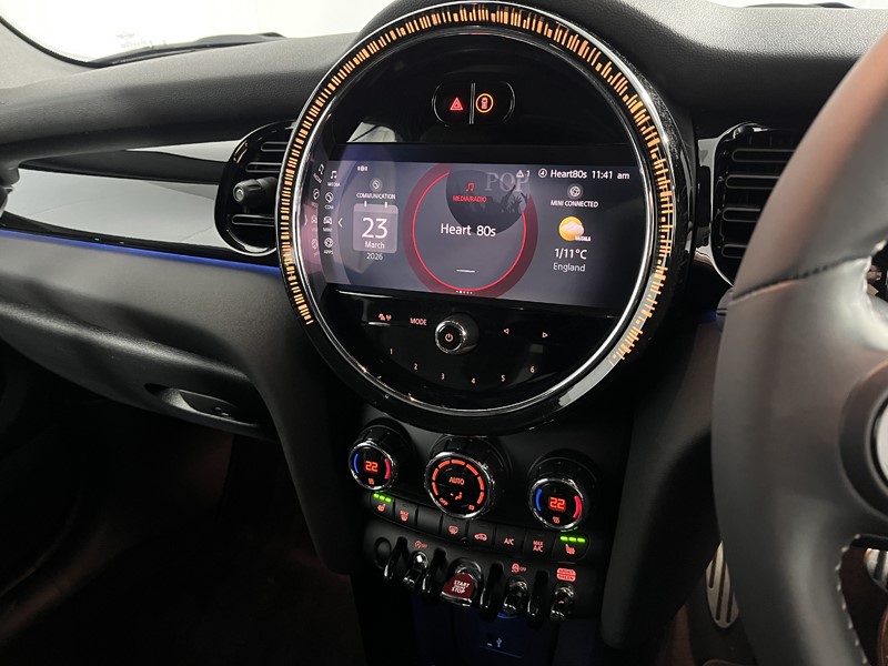 2023 (23) MINI CONVERTIBLE 1.5 Cooper Sport Premium 2dr Auto 5213470