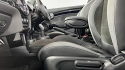 2023 (23) MINI CONVERTIBLE 1.5 Cooper Sport Premium 2dr Auto 5213495