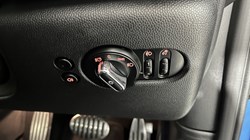 2023 (23) MINI CONVERTIBLE 1.5 Cooper Sport Premium 2dr Auto 5213482