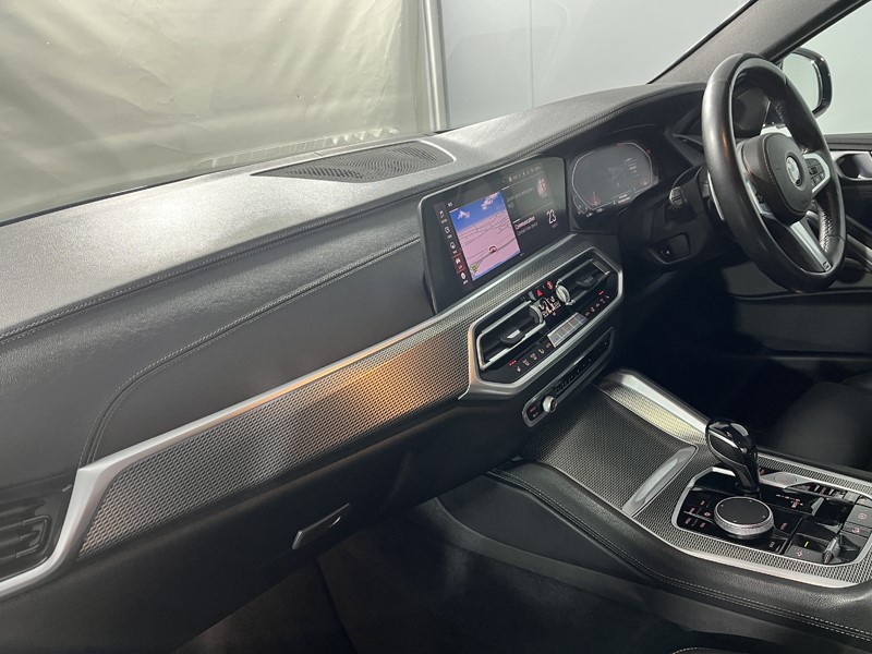 2020 (70) BMW X6 xDrive40i M Sport 5dr Step Auto 5213561