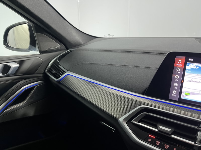 2020 (70) BMW X6 xDrive40i M Sport 5dr Step Auto 5213579