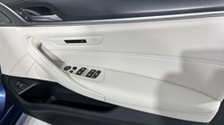 2022 (72) BMW 5 SERIES 520i MHT M Sport 5dr Step Auto 5206808